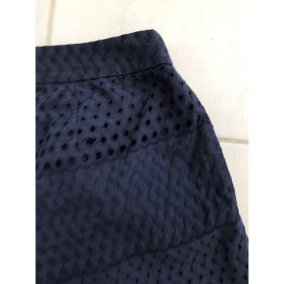 J. Crew Factory Mid Rise Eyelet Shorts FLAW - Picture 10 of 10